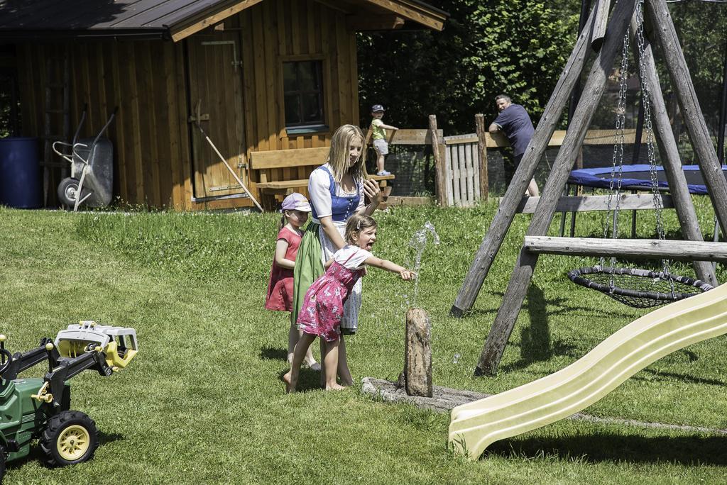 Gasthof Brentwirt Guest House Леоганг Екстериор снимка