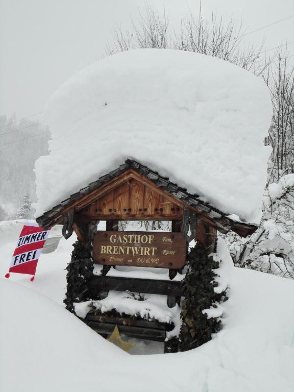 Gasthof Brentwirt Guest House Леоганг Екстериор снимка